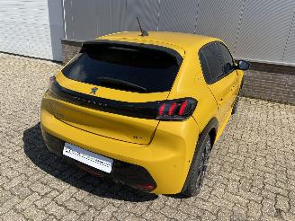 Peugeot 208 GT-Line picture 12