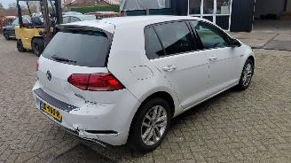 Auto incidentate Volkswagen Golf 1.5 tsi  131pk automaat  navi 2018/8