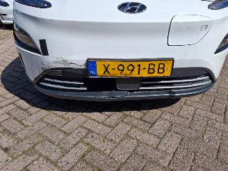 Hyundai Kona 64kw     accu       navi  204pk picture 3