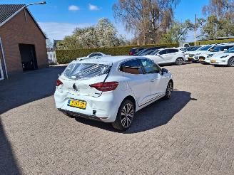 Renault Clio 1.6 hybrid   117pk  leer navi  automaat picture 5