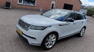 Unfallwagen Land Rover Range Rover Velar 2.0i  300pk  awd   navi 2018/12