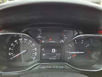 Citroën C3 1.2i shine  82pk navi clima picture 8
