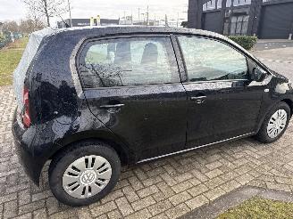 Volkswagen Up! 1.0 BLEUMOTION 97000 KM NAP BOUWJAAR 2016 5700 EURO SCHERP picture 4