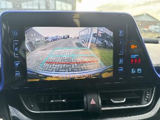 Toyota C-HR 1.8 HYBRID ADVENTURE RIJDBARE ZIJSCHADE! 2017  10950 EURO VAST picture 12