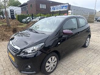 Peugeot 108 1.0e-VTI BLEU LION 74463 KM BOUWJAAR 2017 LICHTE SCHADE! 4600 picture 1