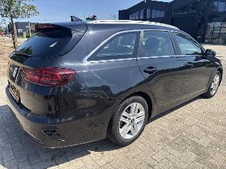 Kia Ceed 1.0 TURBO DYNAMMICLINE RIJDBAAR BOUWJAAR 2019 6700 EURO VAST picture 5