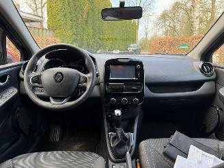 Renault Clio 1.5DCI GEEN SCHADE AIRCO NAVI CRUISE picture 15