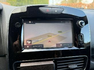 Renault Clio 1.5DCI GEEN SCHADE AIRCO NAVI CRUISE picture 21