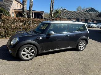 Mini Mini COOPER CLUBMAN picture 2