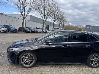 Mercedes B-klasse B180 D 1.5 85 KW picture 3