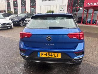 Uttjänta bilar auto Volkswagen T-Roc T-Roc I, SUV, 2017 1.0 TSI 12V 2021/6