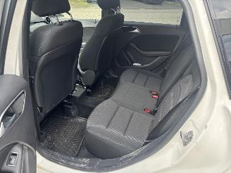 Mercedes B-klasse 220 picture 11