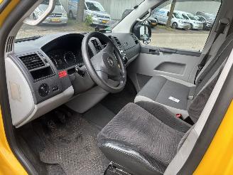 Volkswagen Transporter 2.0 TDI L1H1 BM DC Comfortline picture 9