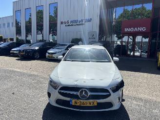 škoda osobní automobily Mercedes A-klasse 180 B BUSINESS SOLUTIONAMG 2022/1