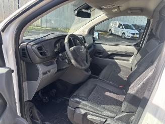 Opel Vivaro 2.0 CDTI L3H1 EDITIO picture 10