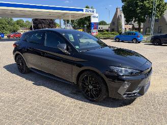 skadebil auto Cupra Leon VZ 130 Kw E-hybride 2025/2