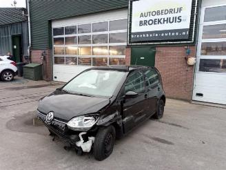 Volkswagen Up!  picture 2