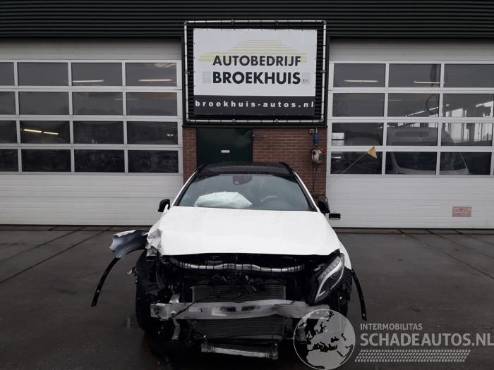 Mercedes GLA GLA AMG (156.9), SUV, 2014 / 2019 2.0 45 AMG Turbo 16V