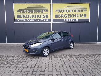 skadebil auto Ford Fiesta 1.6 TDCi Lease Titanium 2014/4
