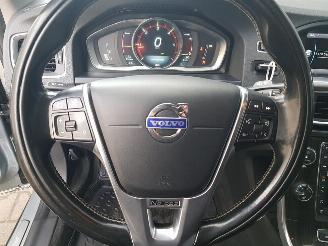 Volvo V-60 2.4 D6 AWD Plug-In Hybrid Pure Limited picture 16