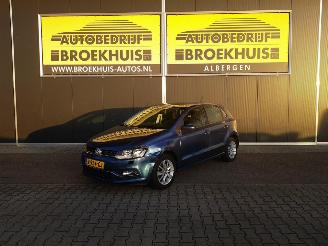 skadebil auto Volkswagen Polo 1.0 Trendline 2015/3