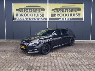 Vrakbiler auto Skoda Superb Combi 1.4 TSI iV Business Edition Plus 2021/6