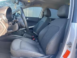 Audi A1 A1 Sportback (8XA/8XF), Hatchback 5-drs, 2011 / 2018 1.0 TFSI Ultra 12V picture 14