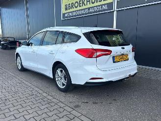 Ford Focus Wagon 1.0 EcoBoost Trend Edition Business picture 7