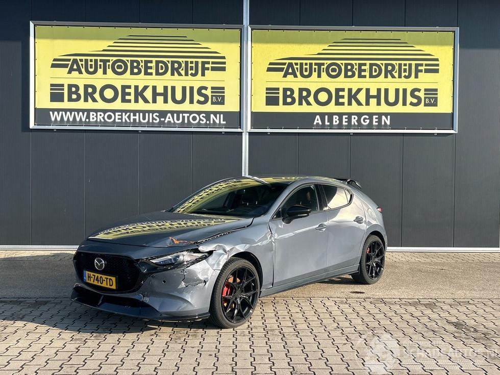 Mazda 3 2.0 e-SkyActiv-X M Hybrid 180 Luxury