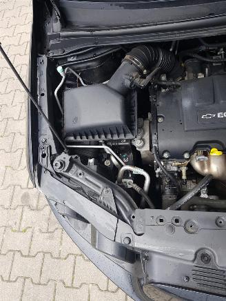 Chevrolet Aveo 1.2 LT picture 13