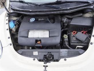 Volkswagen New-beetle Cabrio 2.0 picture 8
