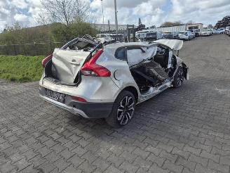 Uttjänta bilar auto Volvo V-40 Cros Contry 1.5 T3 2018/1