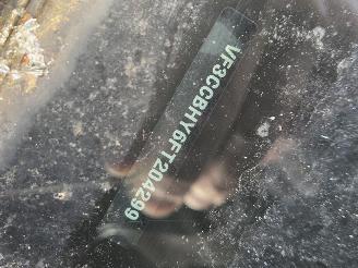 Peugeot 208 1.6 HDi picture 8