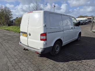 Volkswagen Transporter 2.0 TDi picture 1