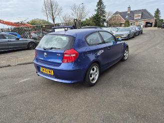 Vaurioauto  passenger cars BMW 1-serie 118i 2007/6