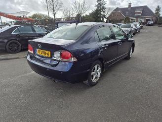 skadebil auto Honda Civic 1.3 Hybrid 2009/9