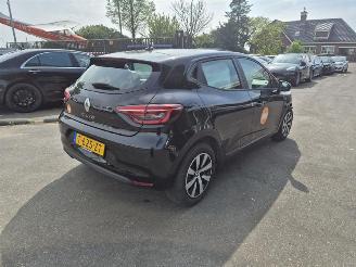 Renault Clio 1.0 TCe picture 1