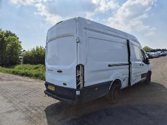 skadebil auto Ford Transit 2.0 TDCi 2020/1