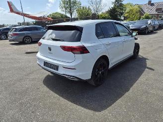 skadebil auto Volkswagen Golf GTE 2021/2