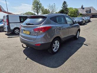 damaged passenger cars Hyundai Ix35 1.6 GDi 2012/1
