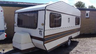 Knaus  Sudwind 425 picture 1