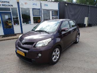 skadebil auto Toyota Urban Cruiser 1.3VVT-i Comfort 2009/10