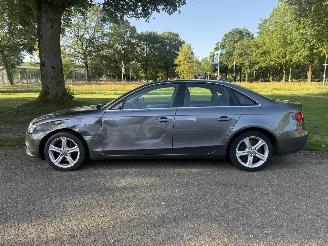 Audi A4 LIMOUSINE picture 2