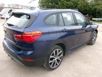 BMW X1 S-Drive Automaat 1.5 picture 4