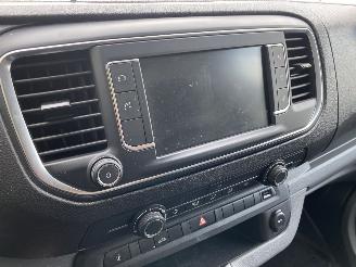 Peugeot Expert Carrier Koeling 1.5 BlueHDi 100 Standard Pro met motorschade picture 14