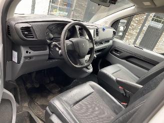 Peugeot Expert Carrier Koeling 1.5 BlueHDi 100 Standard Pro met motorschade picture 37