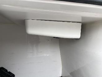 Peugeot Expert Carrier Koeling 1.5 BlueHDi 100 Standard Pro met motorschade picture 25