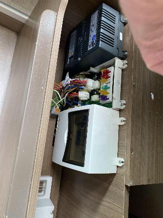 Challenger  Mageo 118EB/119 Queensbed en hefbed picture 50
