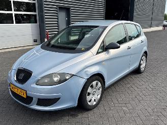 skadebil auto Seat Altea 1.6 MPV  Benzine 1.598cc 75kW (102pk) FWD 2005/1