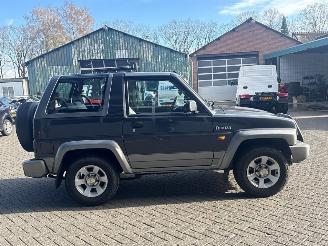 Daihatsu Feroza Hard top Jeep/SUV  Benzine 1.589cc 70kW (95pk) 4x4 picture 6